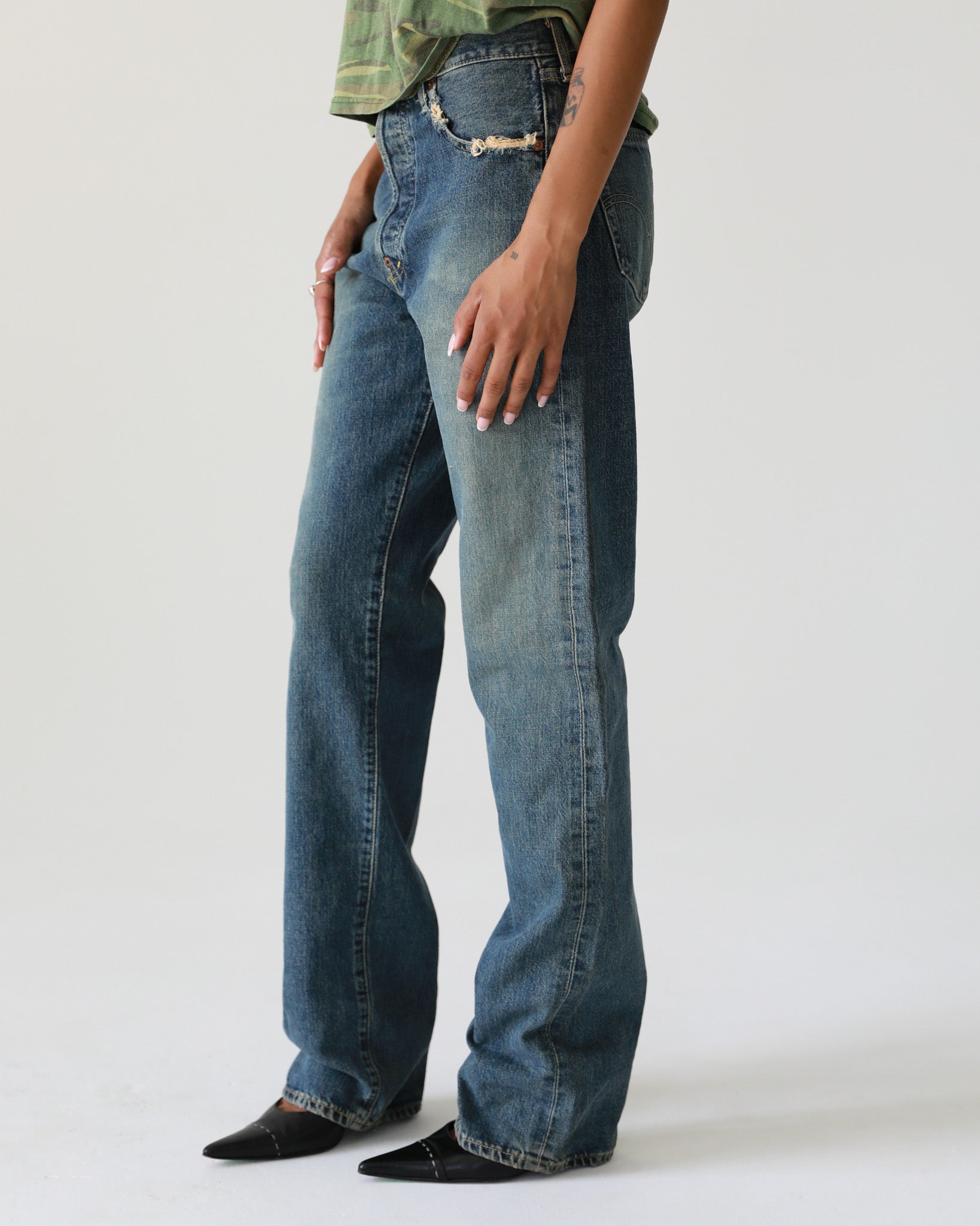 1995 Levi's 702 Buckle Back Jeans