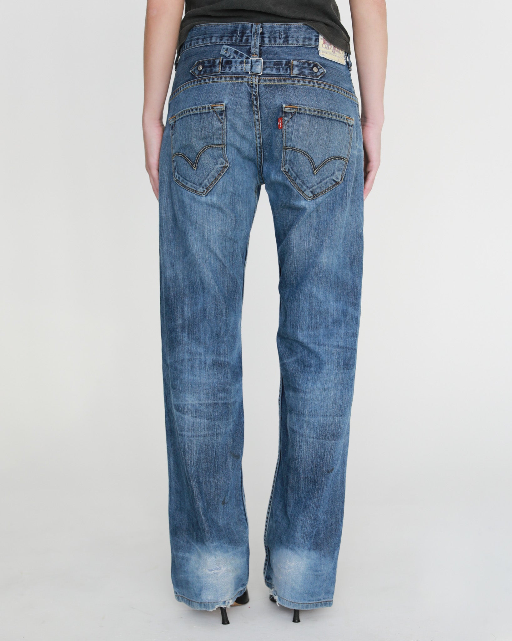 2001 Levi's 503 Buckle Back Jeans Loose fit